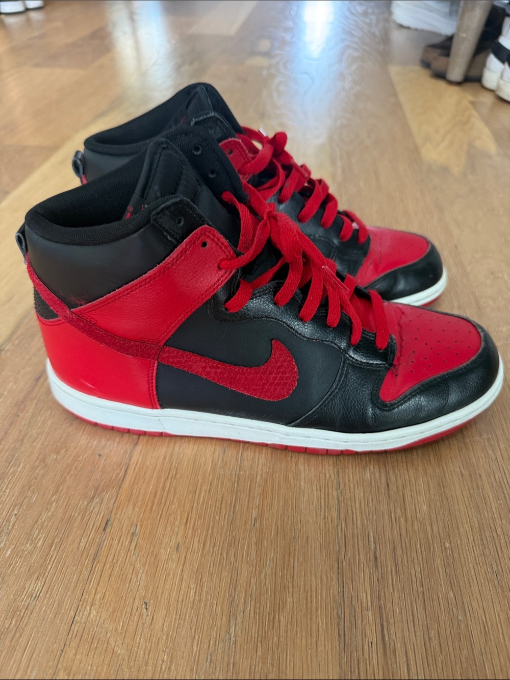 Nike Dunk High Black Red “Bred” Sneakers Men’s - Picture 2 of 7